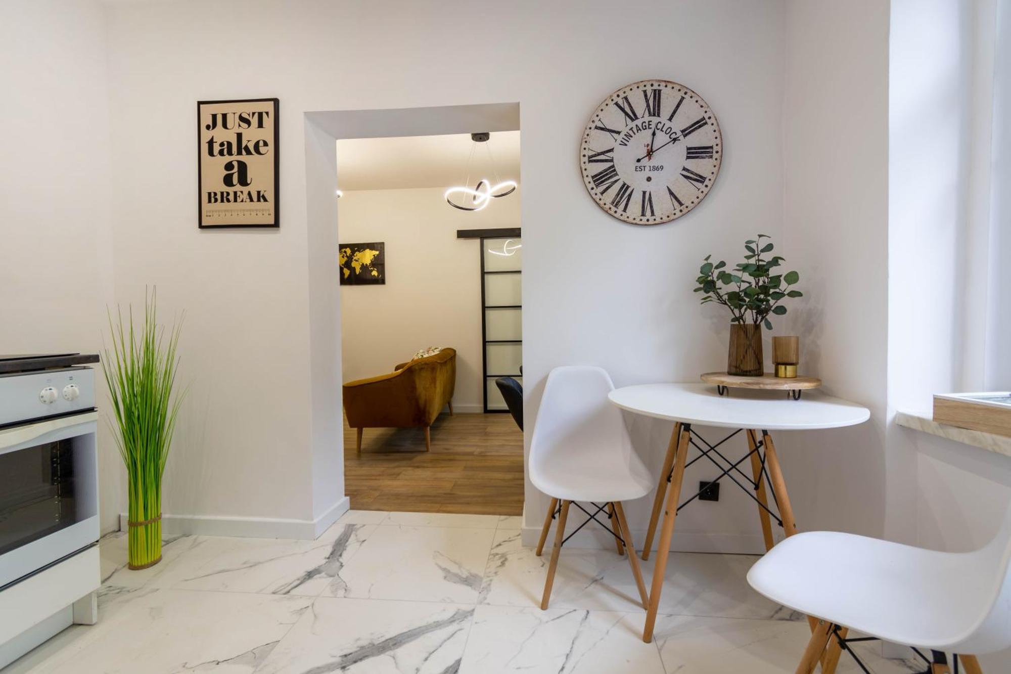 Klimatyczny Apartament Wroclawska Appartement Bytom Buitenkant foto